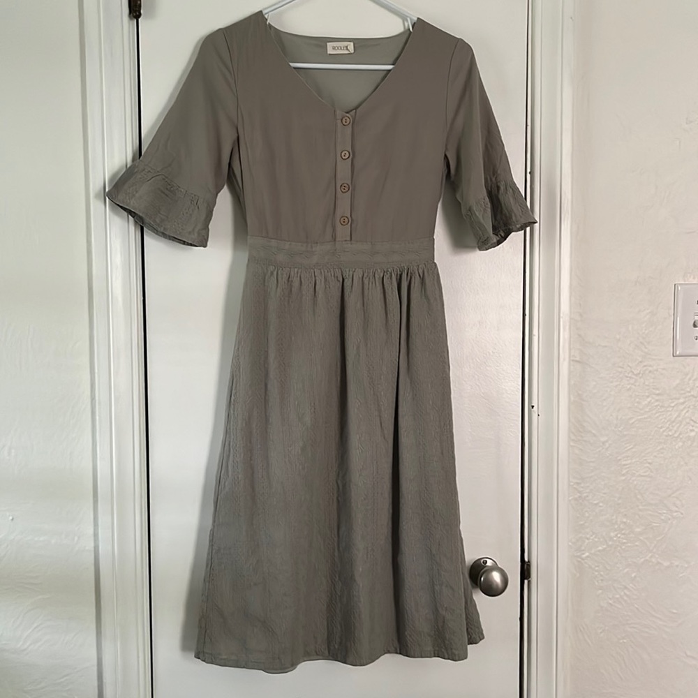 Roolee XS Sage colored Dress